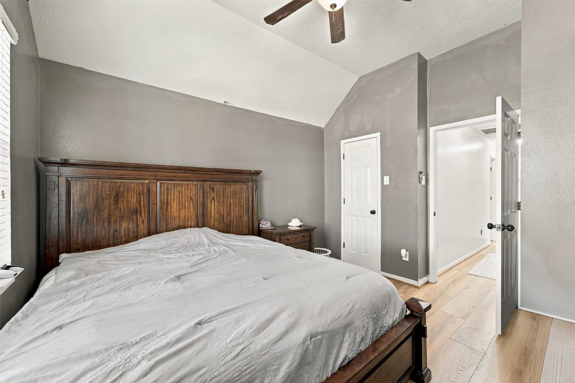 9510 Paintbrush Ledge Lane, Pearland, TX 77089 9510 Paintbrush Ledge Lane, Pearland, TX 77089