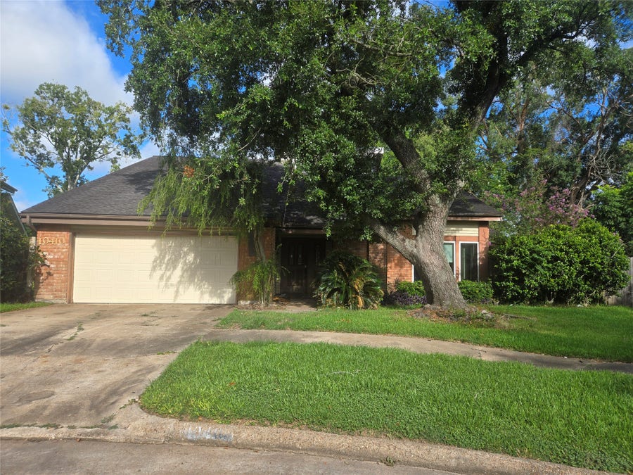 Property photo for 10410 Tennis Court, Houston, TX