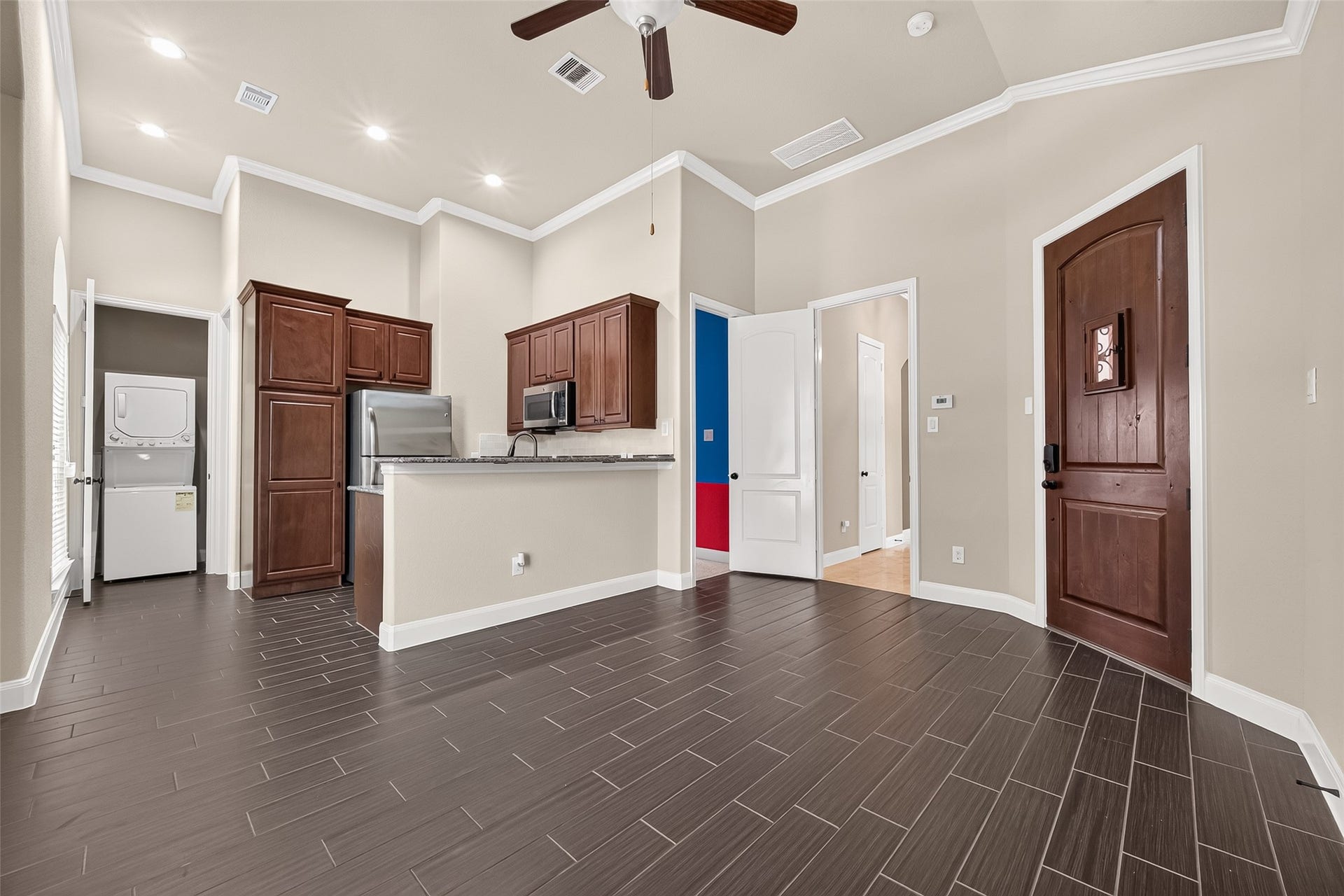 27818 Tamara Branch Lane, Katy, TX 77494 Next Gen Suite: Village Builders Next Gen private suiteperfect for multigenerational living, aging parents, adult children, or long-term guests.