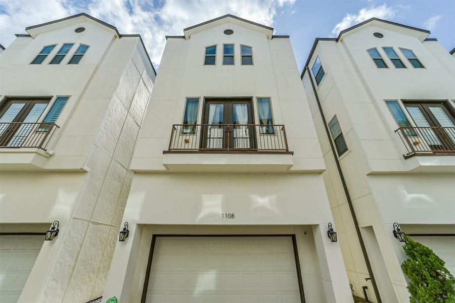 Property photo for 1108 W 15th 1/2 Street, Houston, TX
