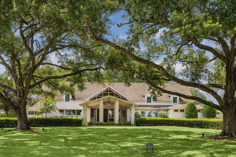 Property photo for 5524 Sturbridge Drive, Houston, TX