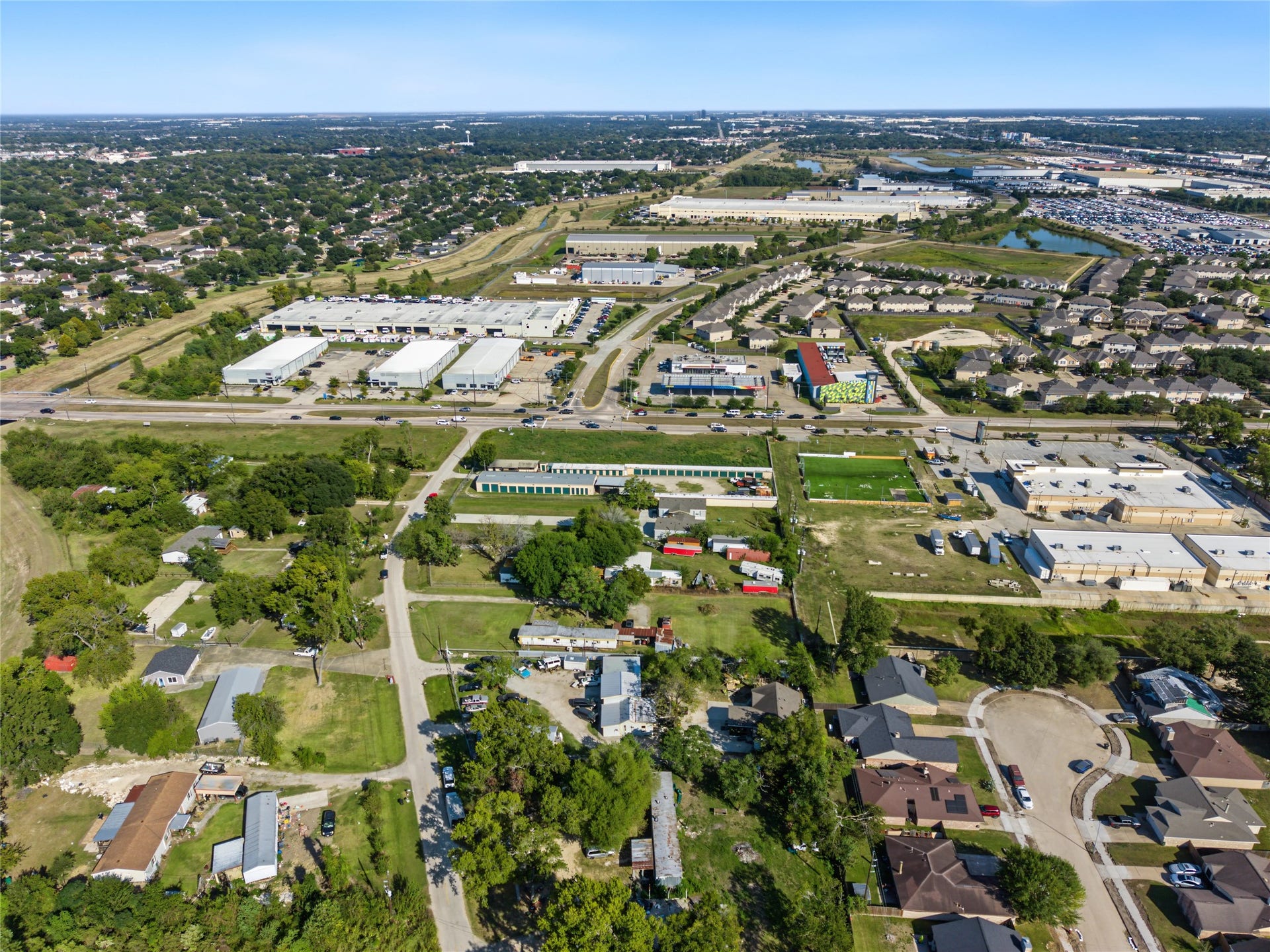 5331 Green Lane, Houston, TX 77066 5331 Green Lane, Houston, TX 77066