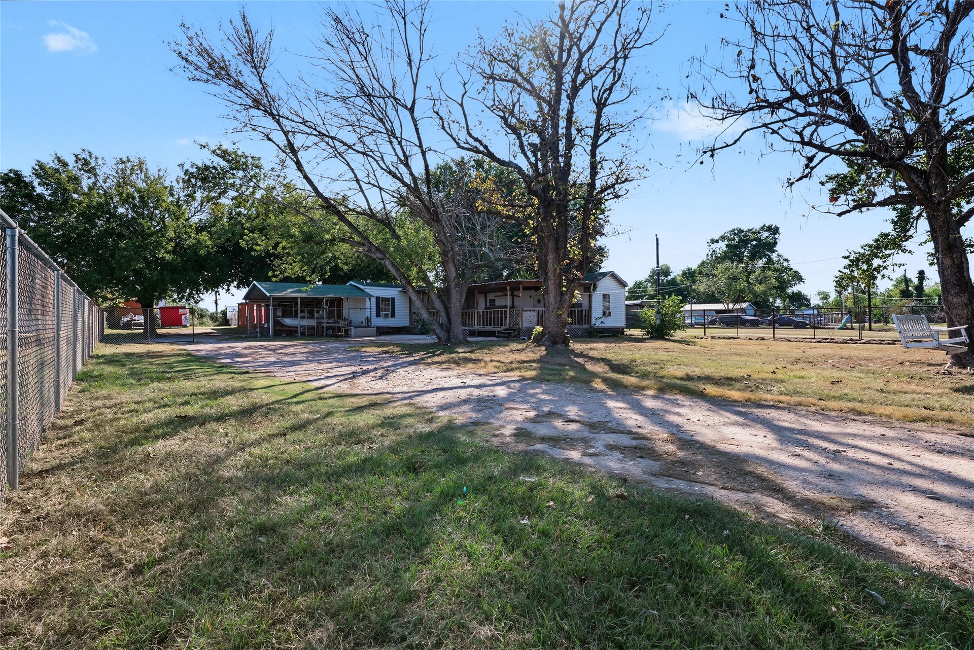 5331 Green Lane, Houston, TX 77066 5331 Green Lane, Houston, TX 77066