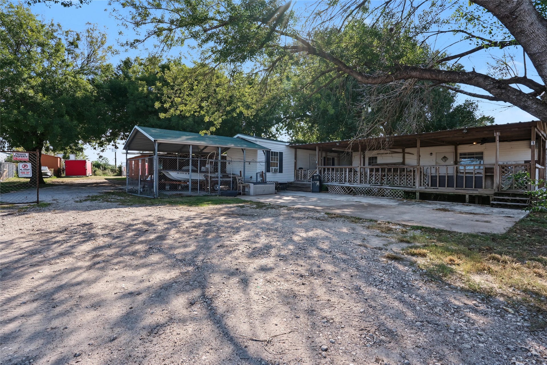 5331 Green Lane, Houston, TX 77066 5331 Green Lane, Houston, TX 77066