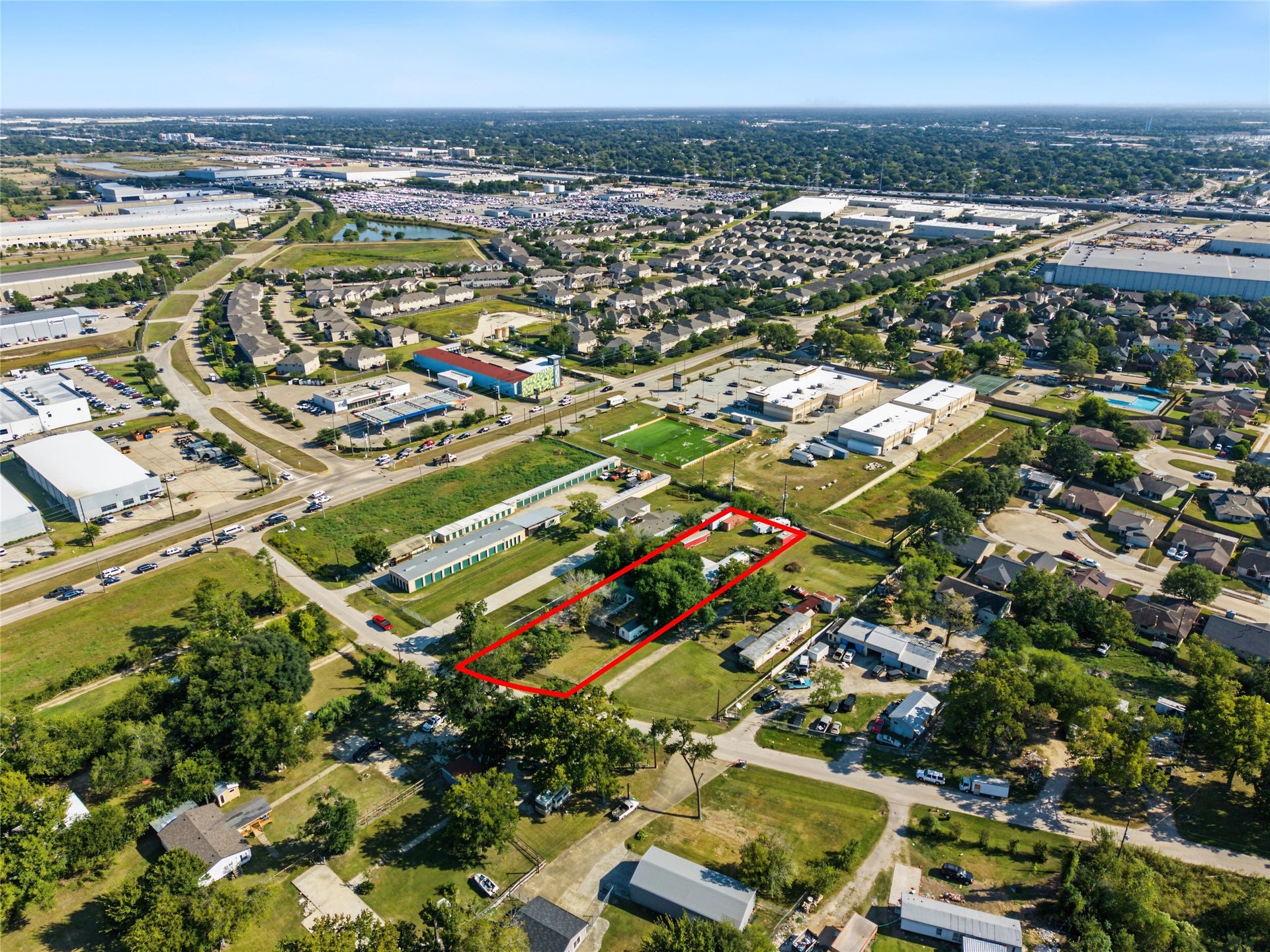 5331 Green Lane, Houston, TX 77066 5331 Green Lane, Houston, TX 77066