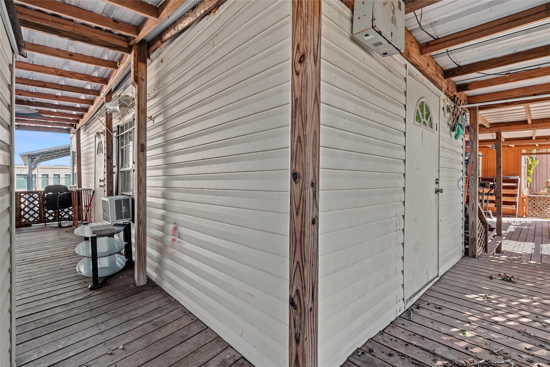 5331 Green Lane, Houston, TX 77066 5331 Green Lane, Houston, TX 77066