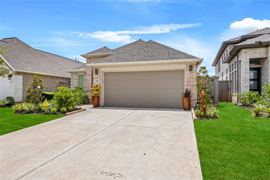 Property photo for 110 Shining Succulent Drive, Richmond, TX