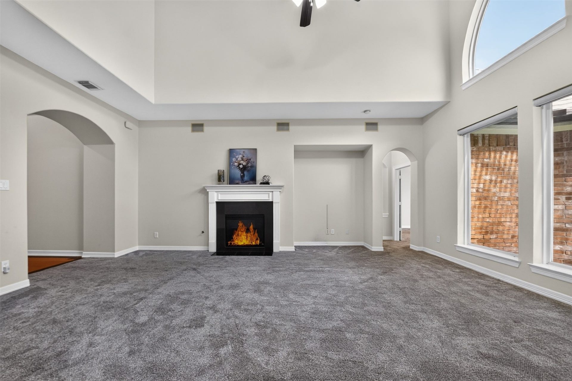12009 Cedar Creek Drive, Pearland, TX 77584 The living room is spacious, open and naturally bright - what else could you ask for?!