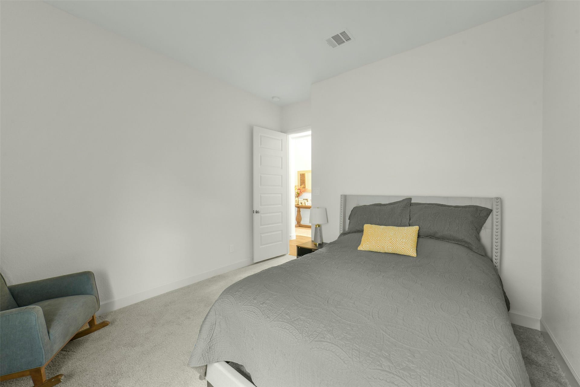 1910 Longcroft Lane, Katy, TX 77493 Spacious secondary rooms designed with comfort in mind.