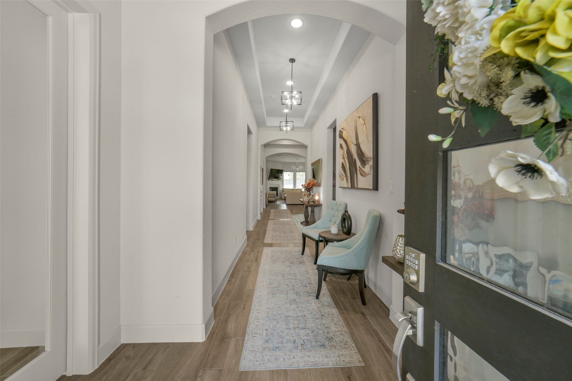 1910 Longcroft Lane, Katy, TX 77493 Elegant foyer sets the tone for the home's sophisticated design.