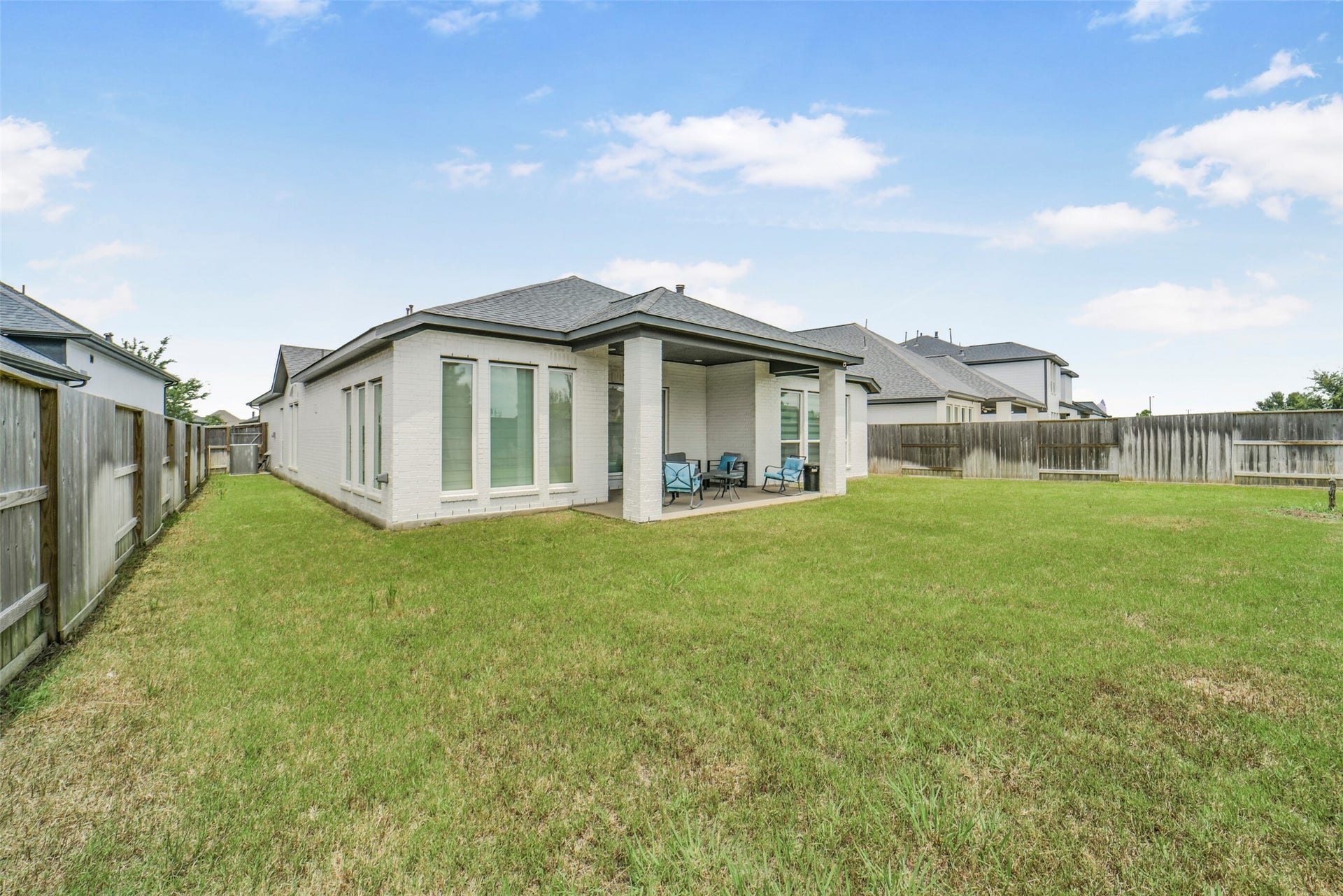 1910 Longcroft Lane, Katy, TX 77493 Relax while overlooking the spacious backyard.