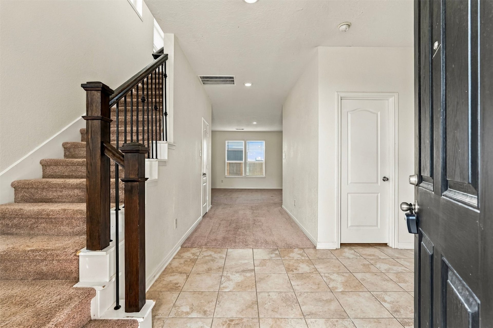 6021 Diamond Sky Lane, Houston, TX 77048 6021 Diamond Sky Lane, Houston, TX 77048