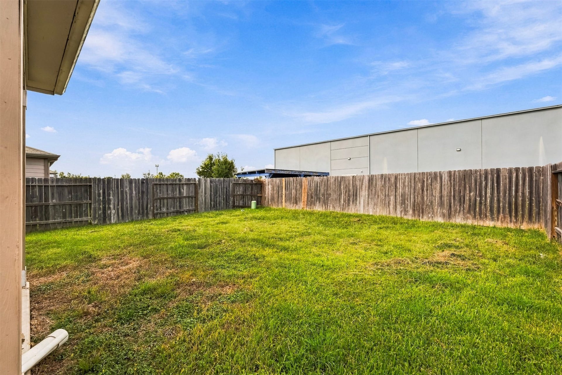 6021 Diamond Sky Lane, Houston, TX 77048 6021 Diamond Sky Lane, Houston, TX 77048