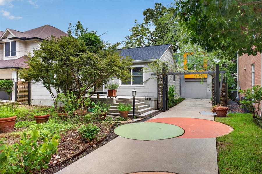 Property photo for 4211 Albans Street, Houston, TX