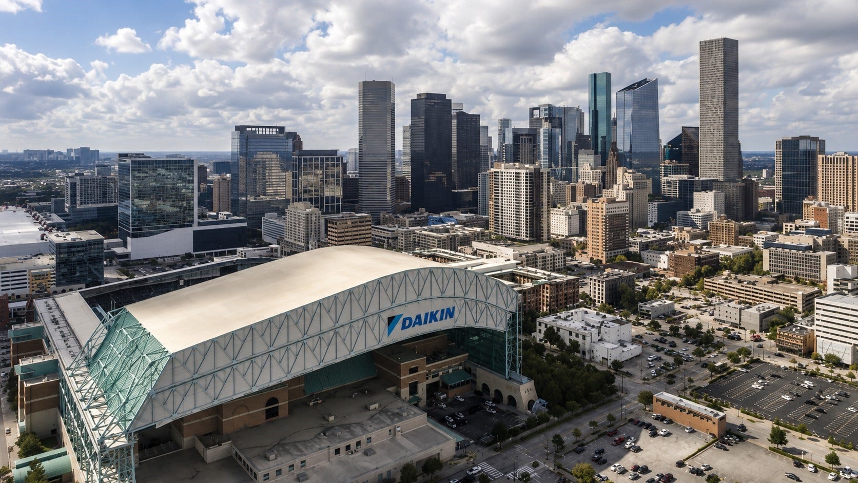 2743 Providence Street, Houston, TX 77020 Located just one mile from Downtown!