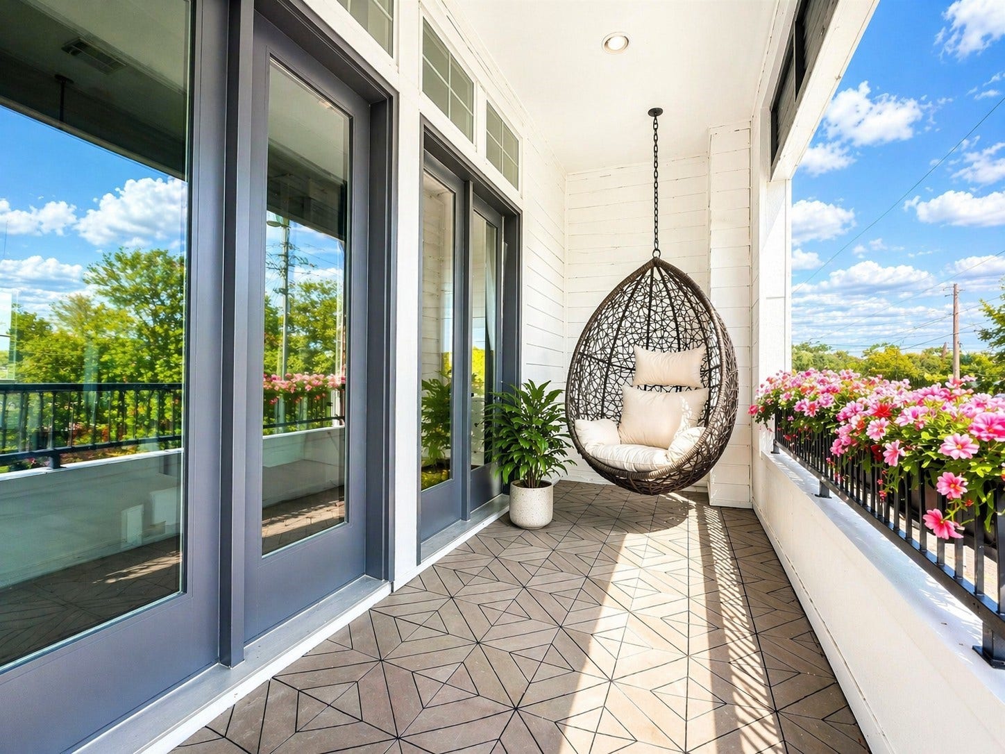 2743 Providence Street, Houston, TX 77020 Get some fresh air outside your living room on this spacious 2nd-floor balcony! Virtually staging added.