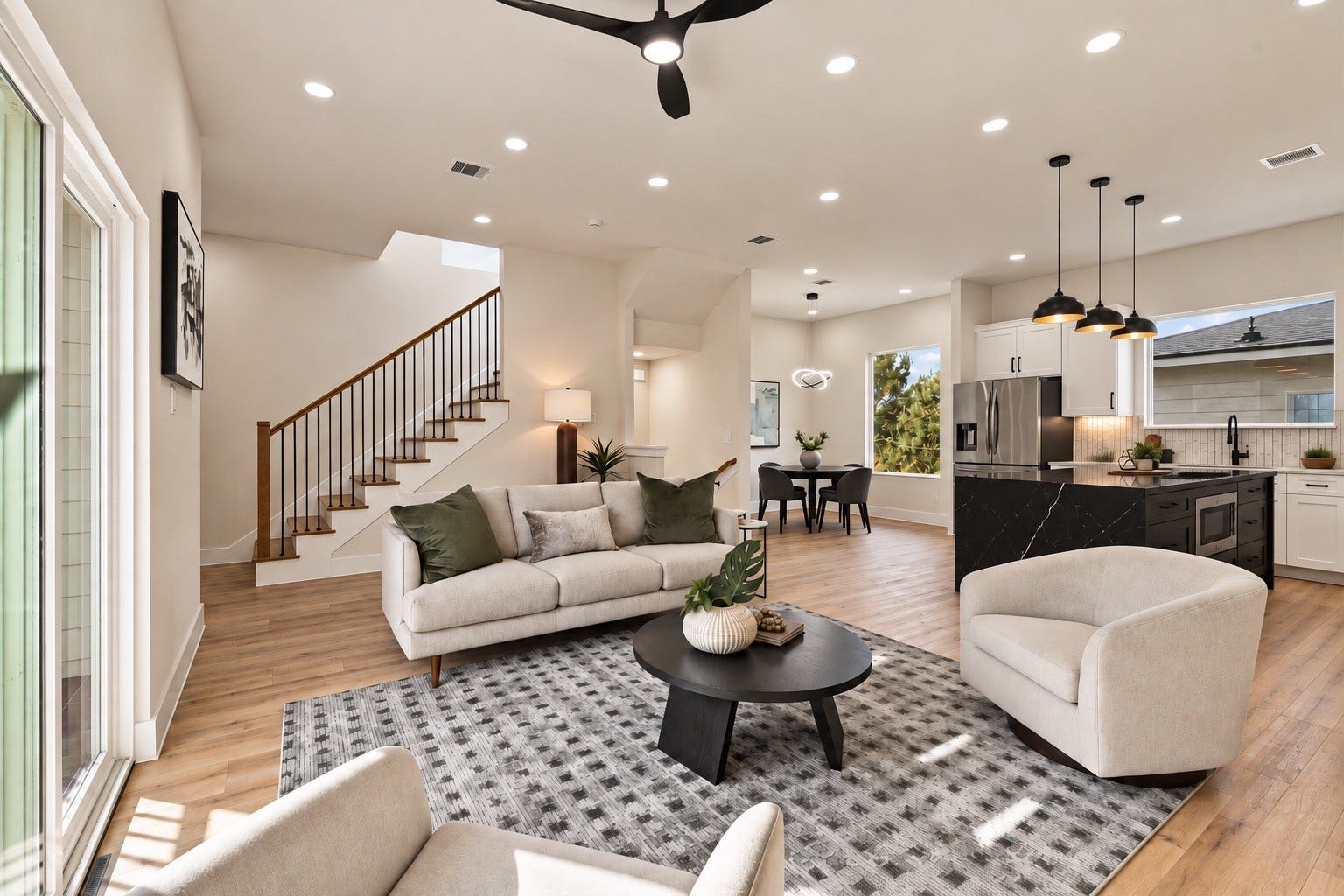 4717 Branch Street, Houston, TX 77021 Heart of the home central living hub where cooking, dining, and lounging come together in style.