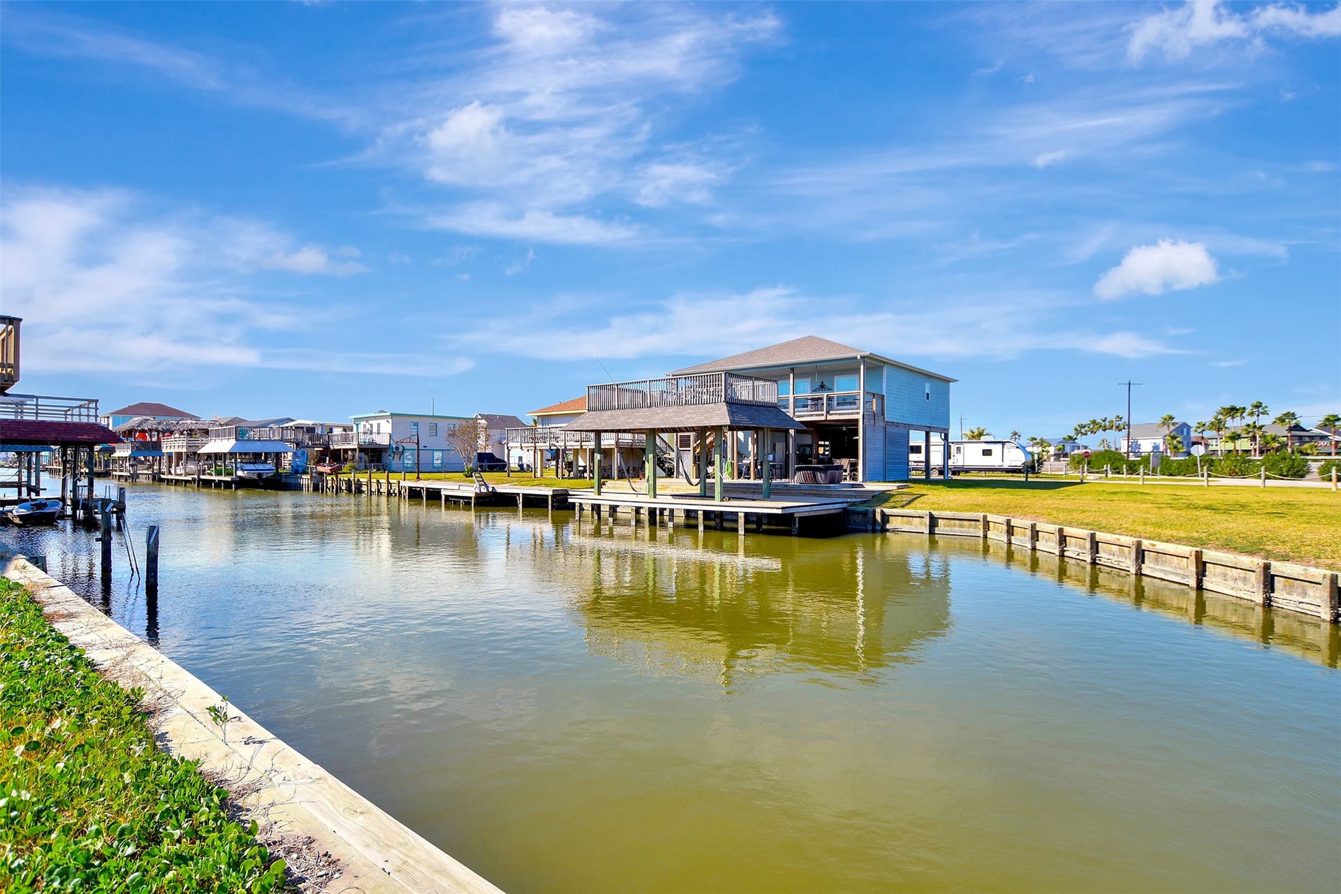 74 Bayou Vista Dr, Bayou Vista, TX 77563 74 Bayou Vista Dr, Bayou Vista, TX 77563