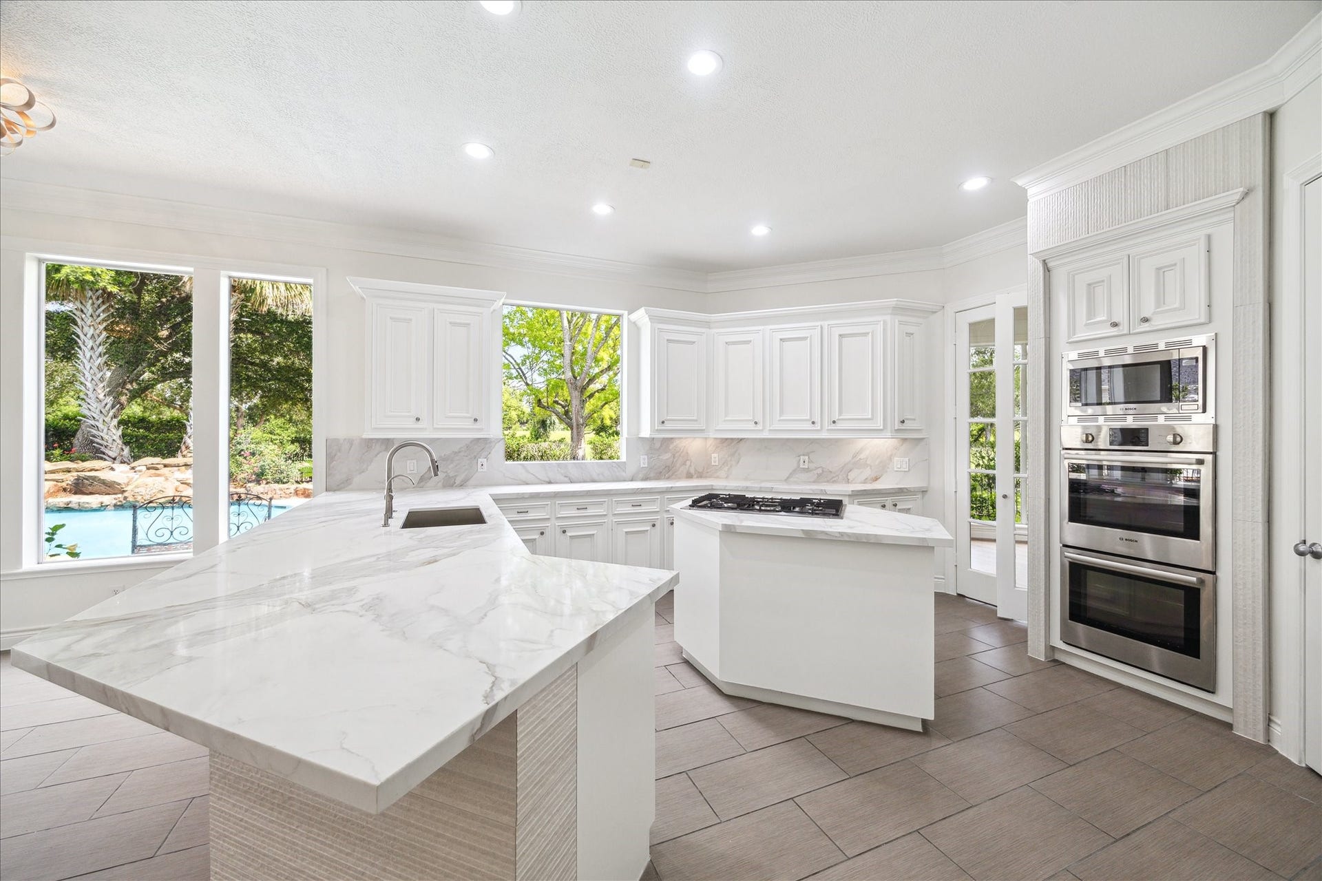 4111 Thistle Hill Court, Sugar Land, TX 77479 4111 Thistle Hill Court, Sugar Land, TX 77479