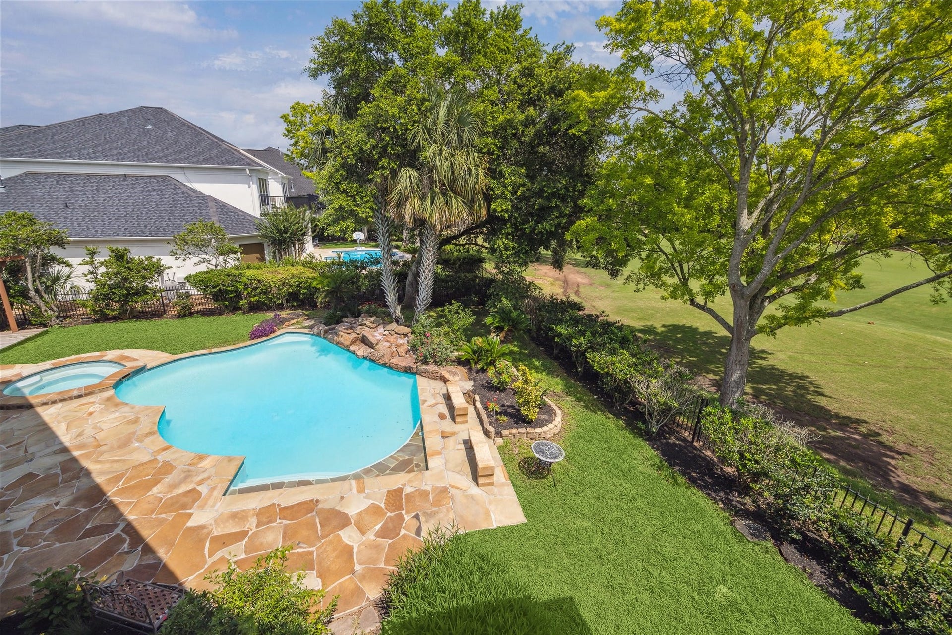 4111 Thistle Hill Court, Sugar Land, TX 77479 4111 Thistle Hill Court, Sugar Land, TX 77479
