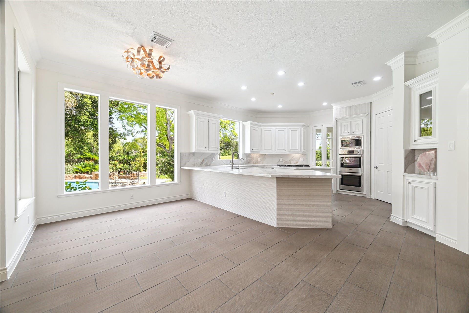 4111 Thistle Hill Court, Sugar Land, TX 77479 4111 Thistle Hill Court, Sugar Land, TX 77479