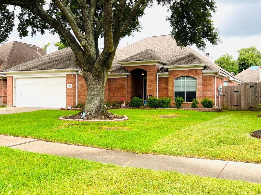 Property photo for 9311 Cabin Creek Drive, Houston, TX