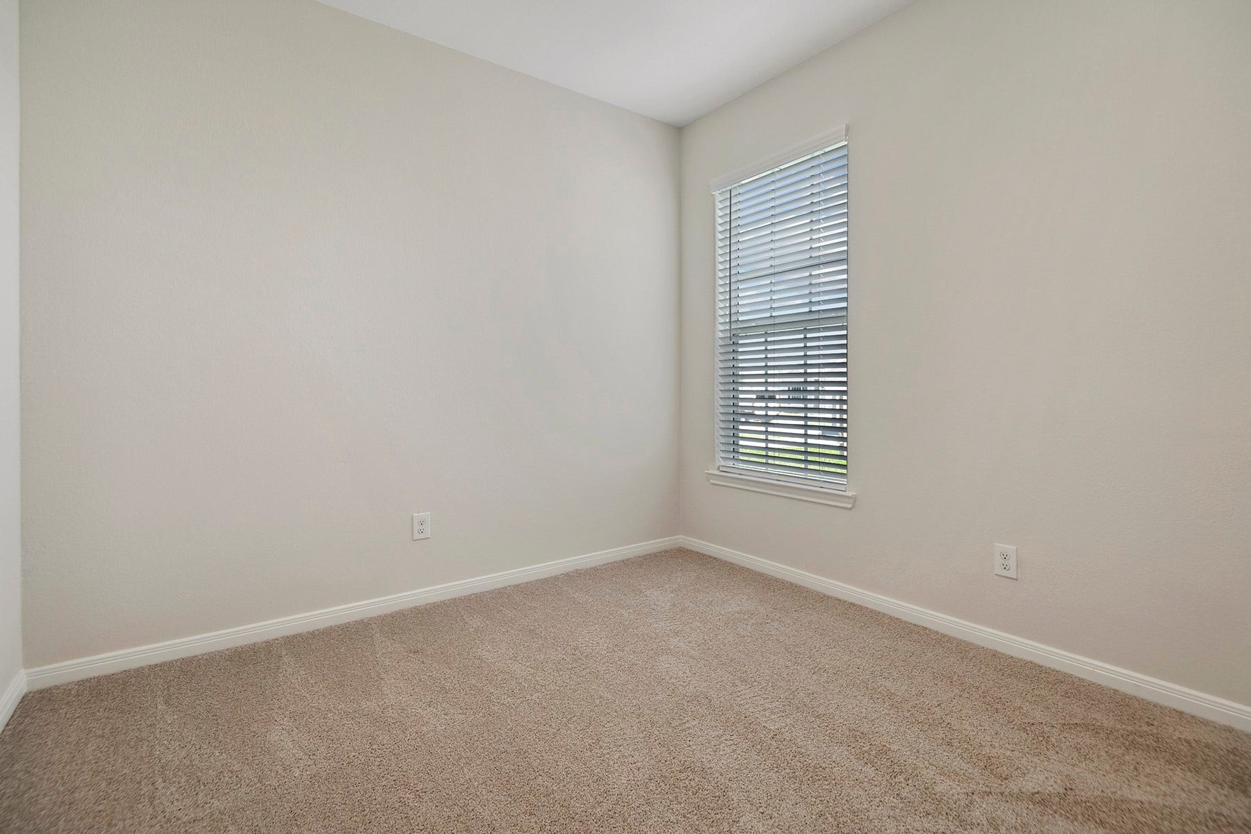 16446 Honeysuckle Hill Drive, Conroe, TX 77303 16446 Honeysuckle Hill Drive, Conroe, TX 77303