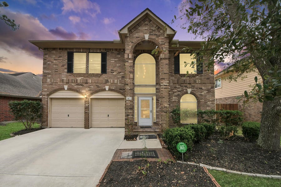 Property photo for 1802 Diamond Brook Drive, Houston, TX