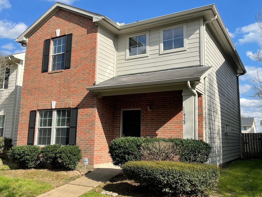 Property photo for 11928 PRIOR PARK, Houston, TX