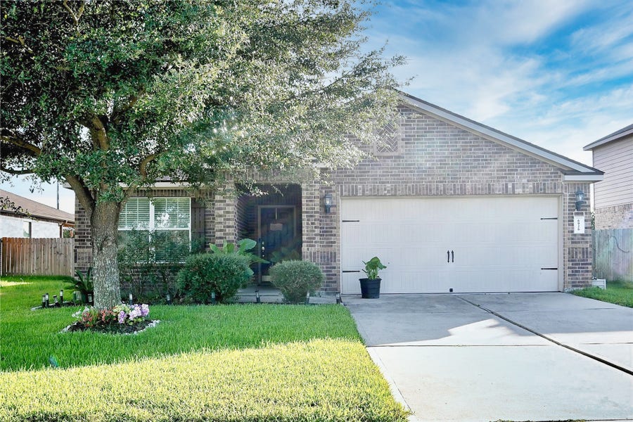 Property photo for 6926 Chessgate Falls Ln, Richmond, TX