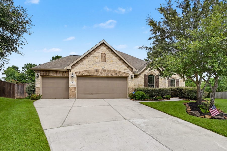Property photo for 187 Wade Pointe Drive, Montgomery, TX