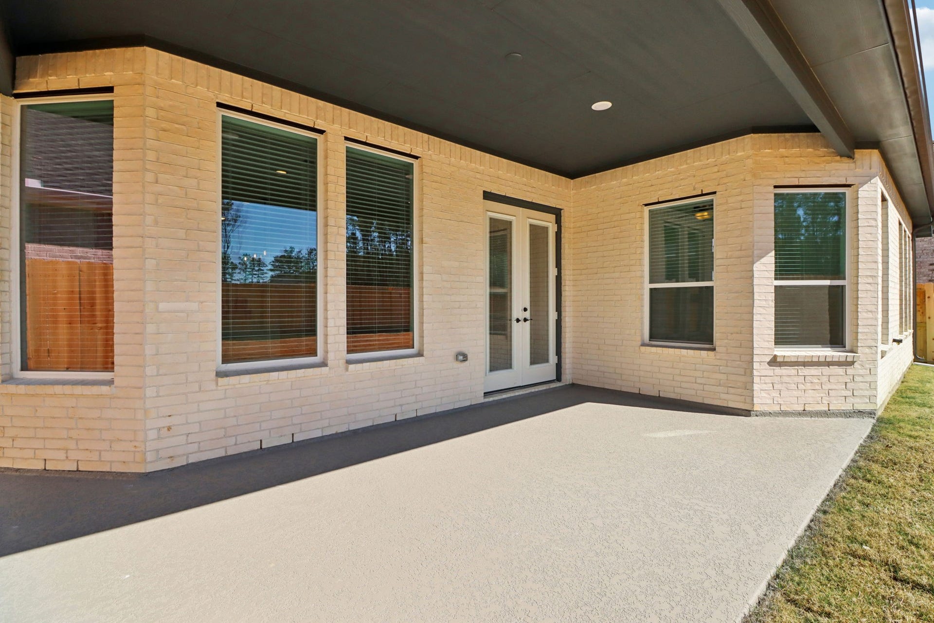 9742 Roaring River Falls Lane, Porter, TX 77365 9742 Roaring River Falls Lane, Porter, TX 77365