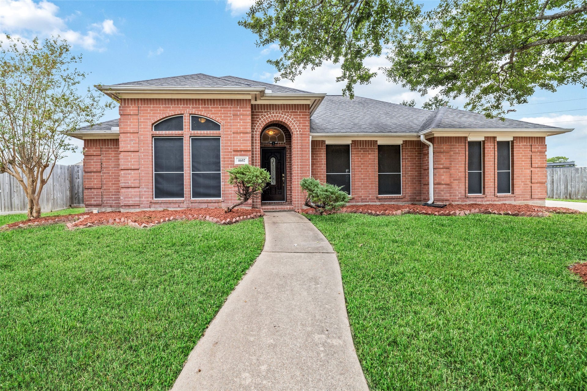 4602 Western Branch Court, Houston, TX 77066 4602 Western Branch Court, Houston, TX 77066