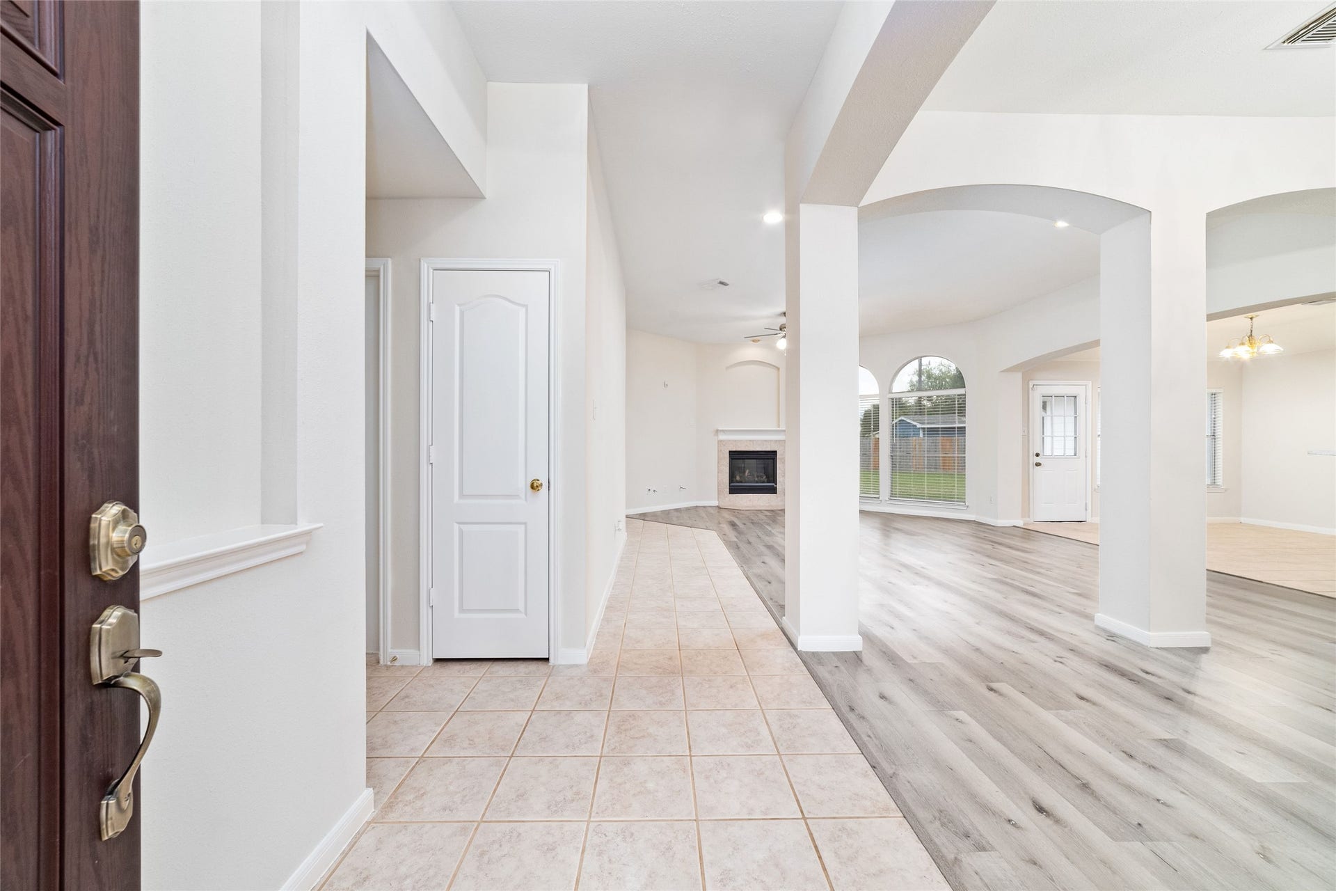 4602 Western Branch Court, Houston, TX 77066 4602 Western Branch Court, Houston, TX 77066