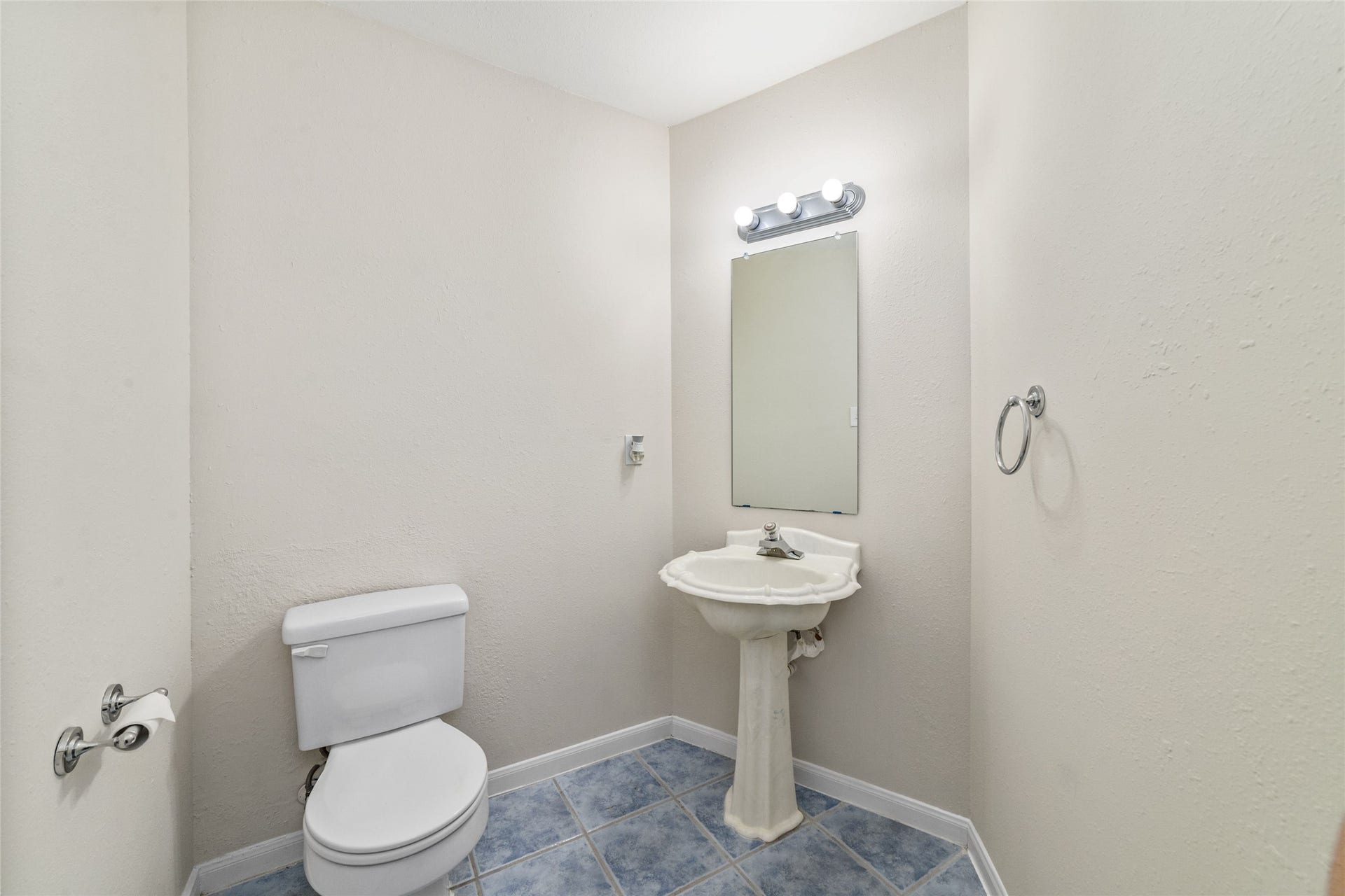 4602 Western Branch Court, Houston, TX 77066 4602 Western Branch Court, Houston, TX 77066