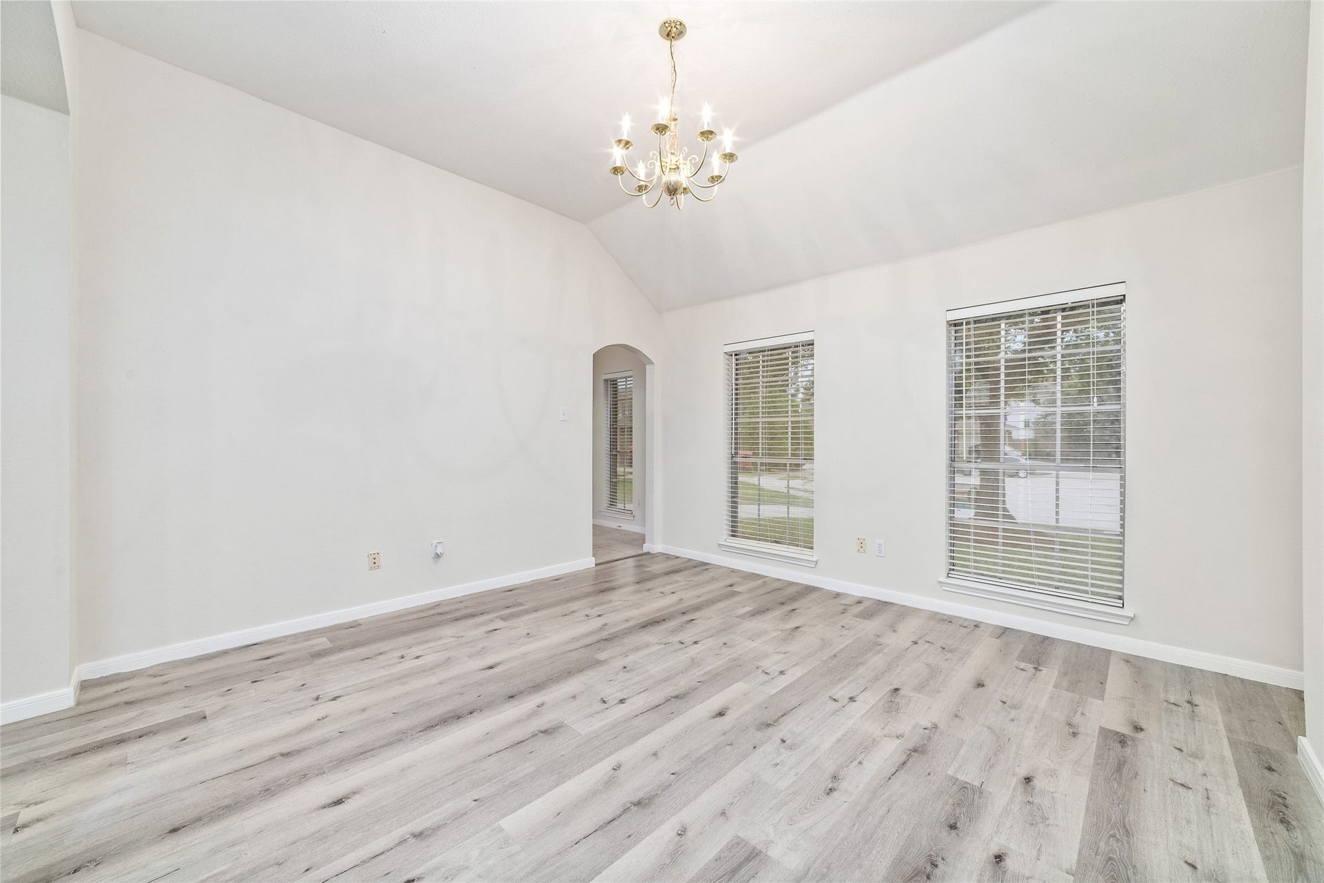 4602 Western Branch Court, Houston, TX 77066 4602 Western Branch Court, Houston, TX 77066