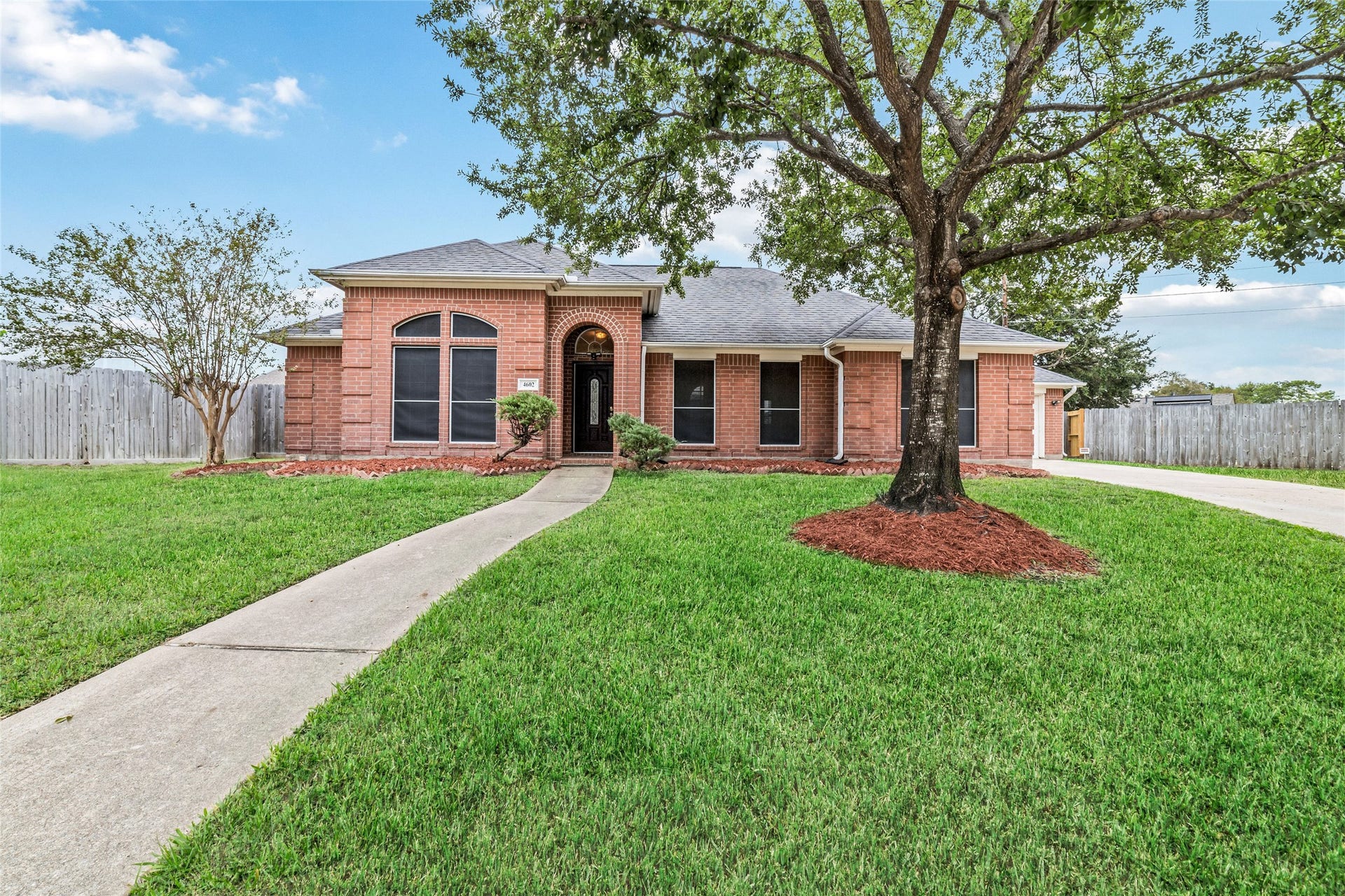 4602 Western Branch Court, Houston, TX 77066 4602 Western Branch Court, Houston, TX 77066