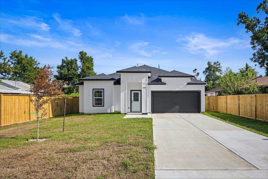 Property photo for 5526 Hartwick Road, Houston, TX