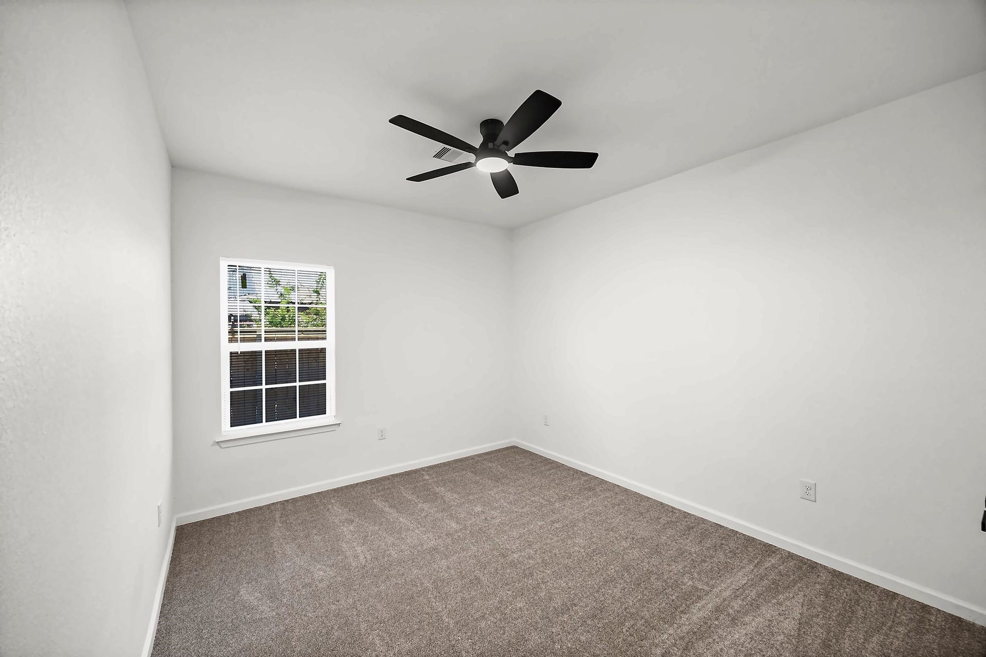 5526 Hartwick Road, Houston, TX 77016 5526 Hartwick Road, Houston, TX 77016