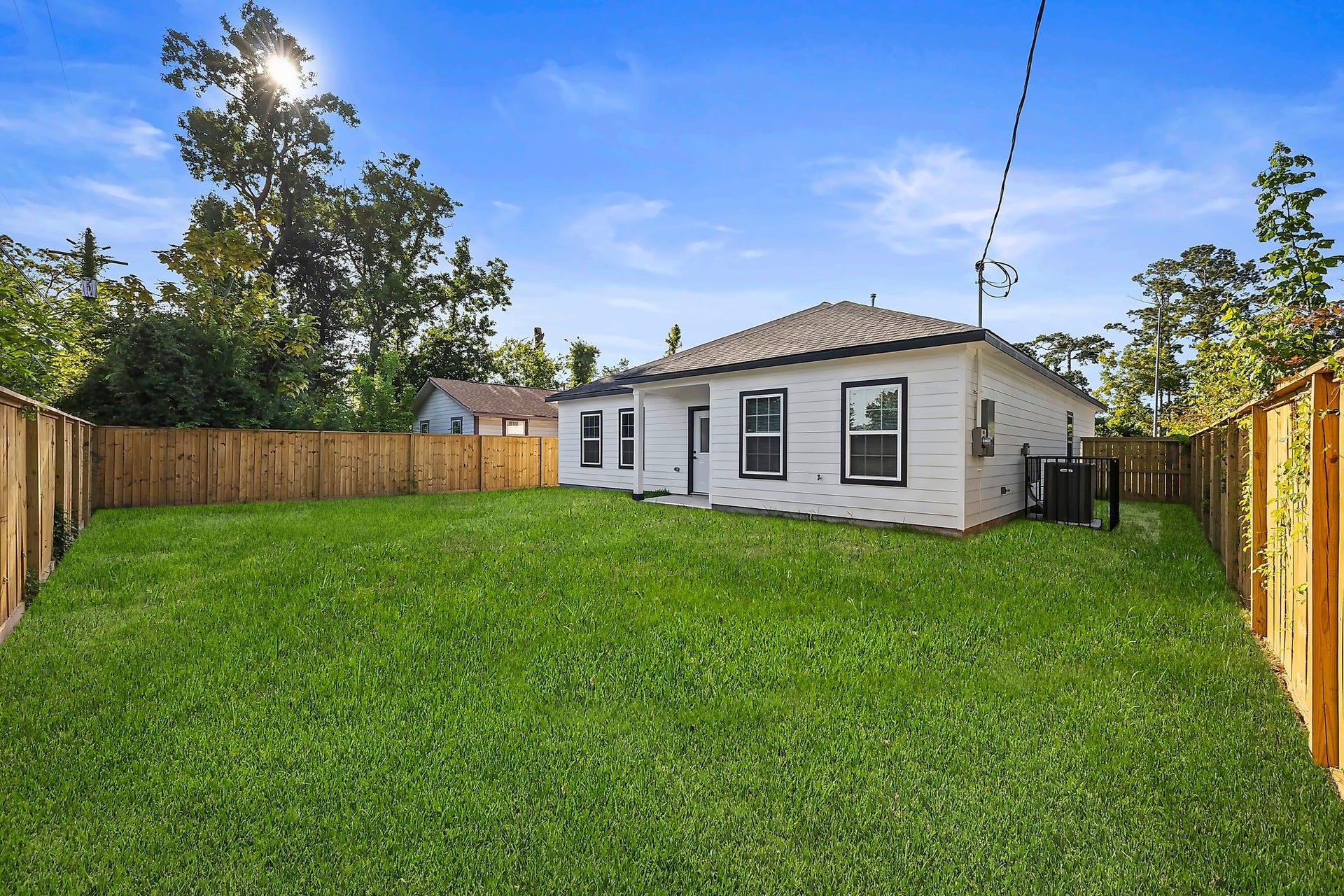 5526 Hartwick Road, Houston, TX 77016 5526 Hartwick Road, Houston, TX 77016