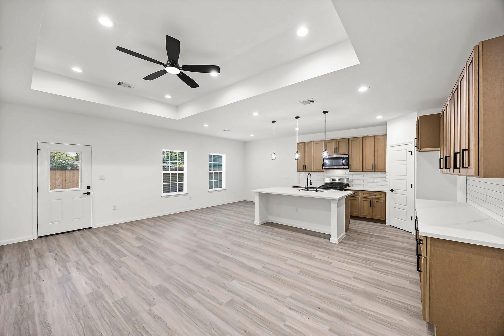 5526 Hartwick Road, Houston, TX 77016 5526 Hartwick Road, Houston, TX 77016