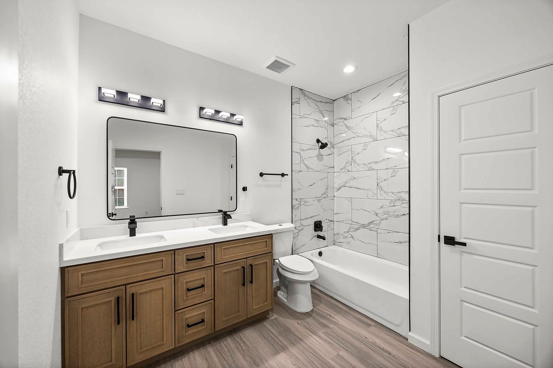 5526 Hartwick Road, Houston, TX 77016 5526 Hartwick Road, Houston, TX 77016