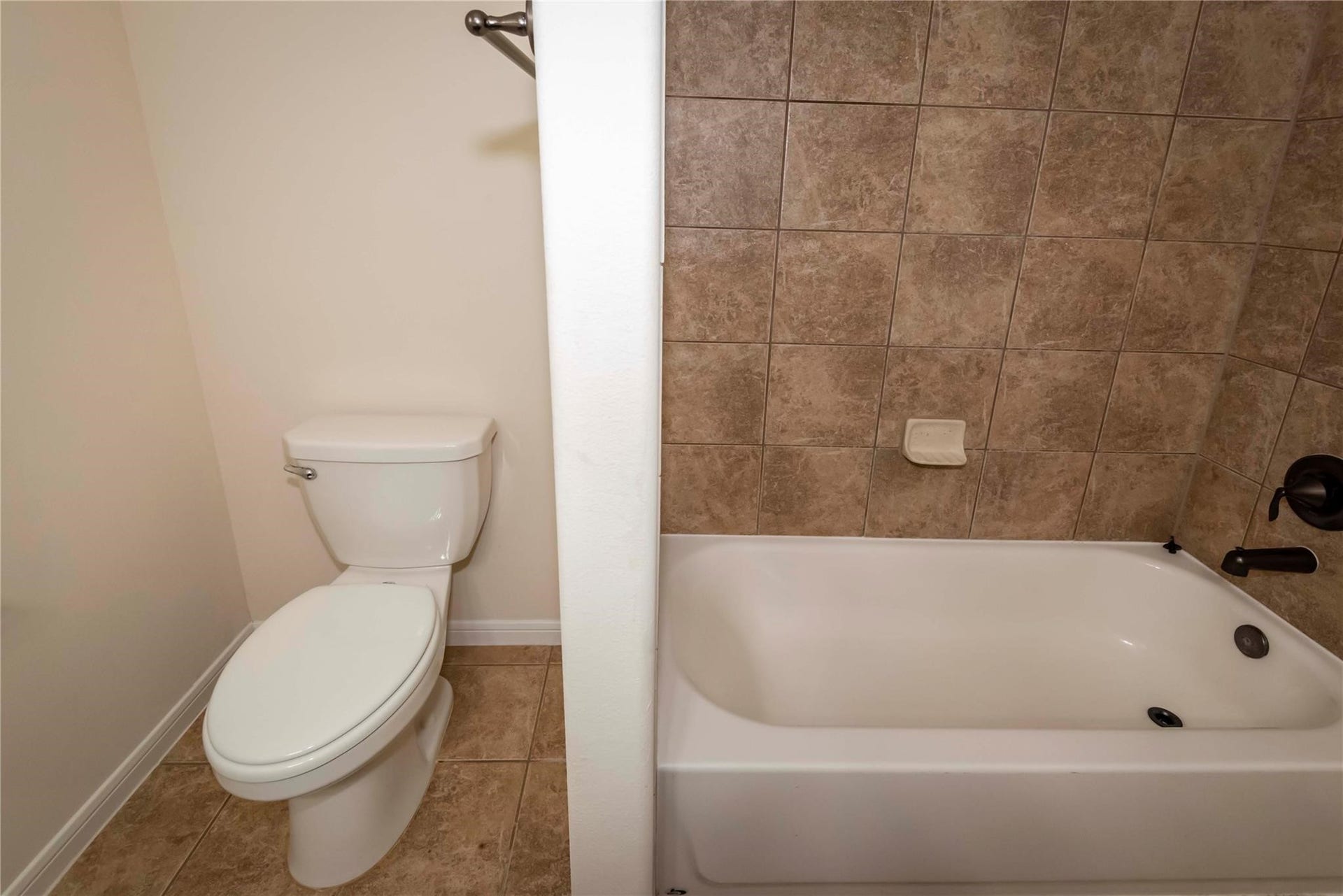 5503 Casa Mila Drive, Katy, TX 77449 5503 Casa Mila Drive, Katy, TX 77449