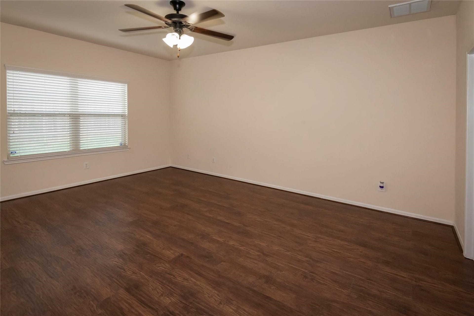 5503 Casa Mila Drive, Katy, TX 77449 5503 Casa Mila Drive, Katy, TX 77449