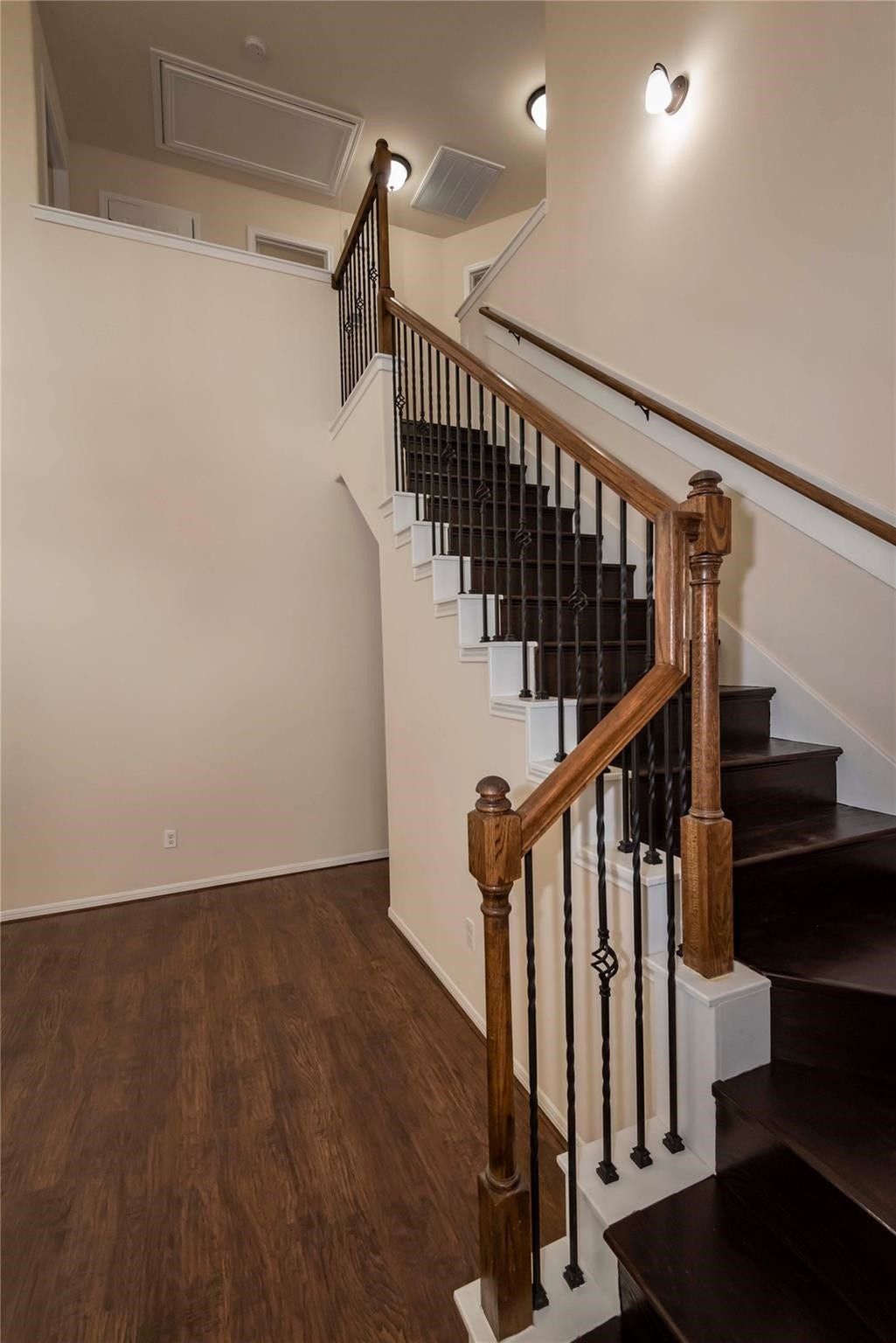 5503 Casa Mila Drive, Katy, TX 77449 5503 Casa Mila Drive, Katy, TX 77449