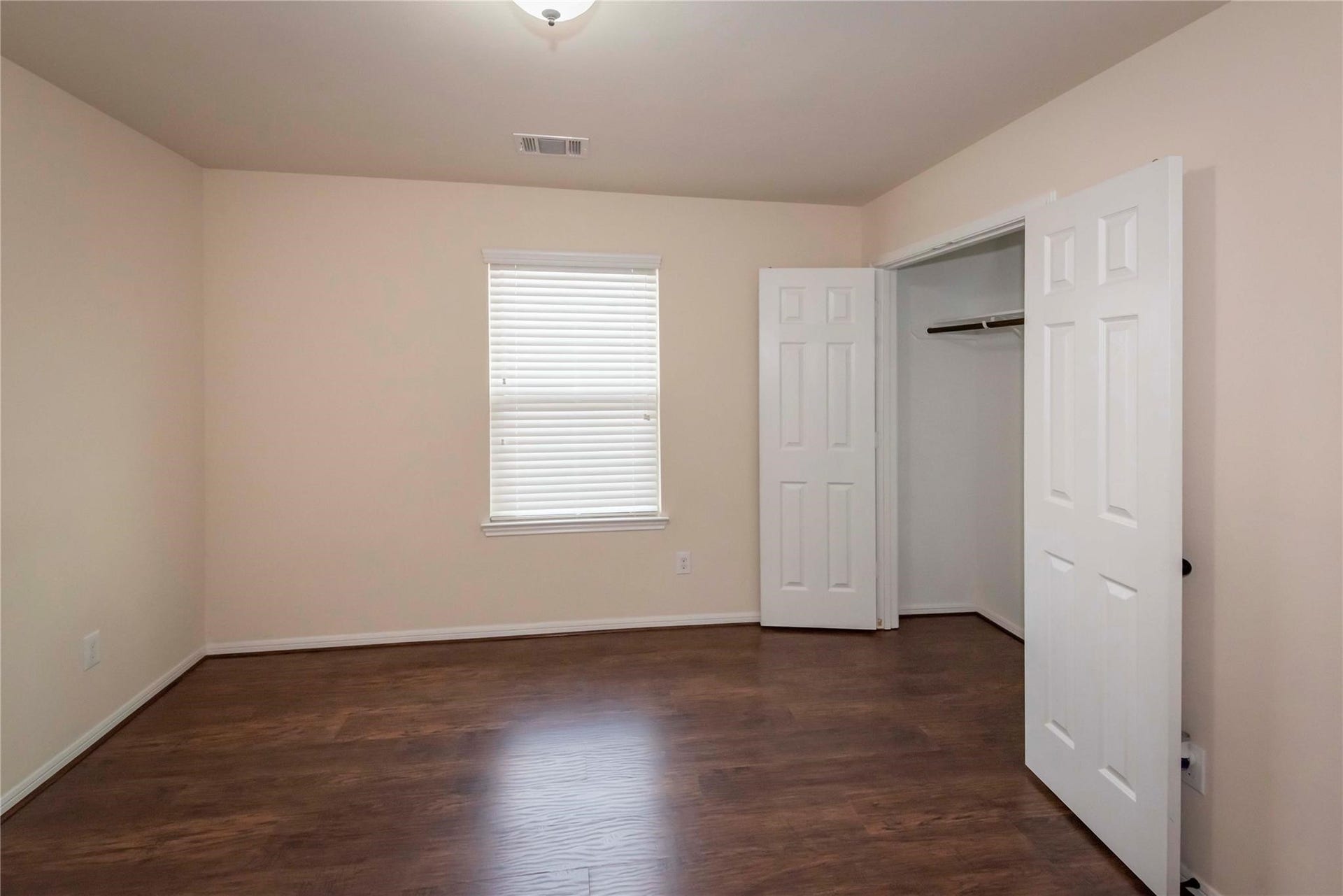 5503 Casa Mila Drive, Katy, TX 77449 5503 Casa Mila Drive, Katy, TX 77449
