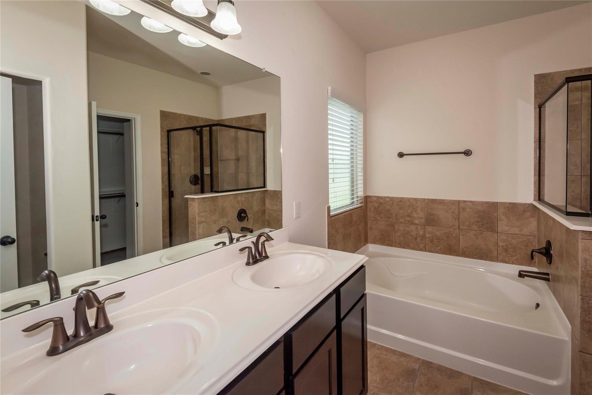 5503 Casa Mila Drive, Katy, TX 77449 5503 Casa Mila Drive, Katy, TX 77449