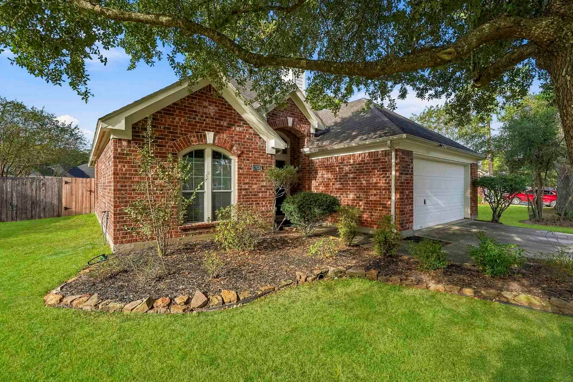 17635 Arcadia Point Lane, Humble, TX 77346