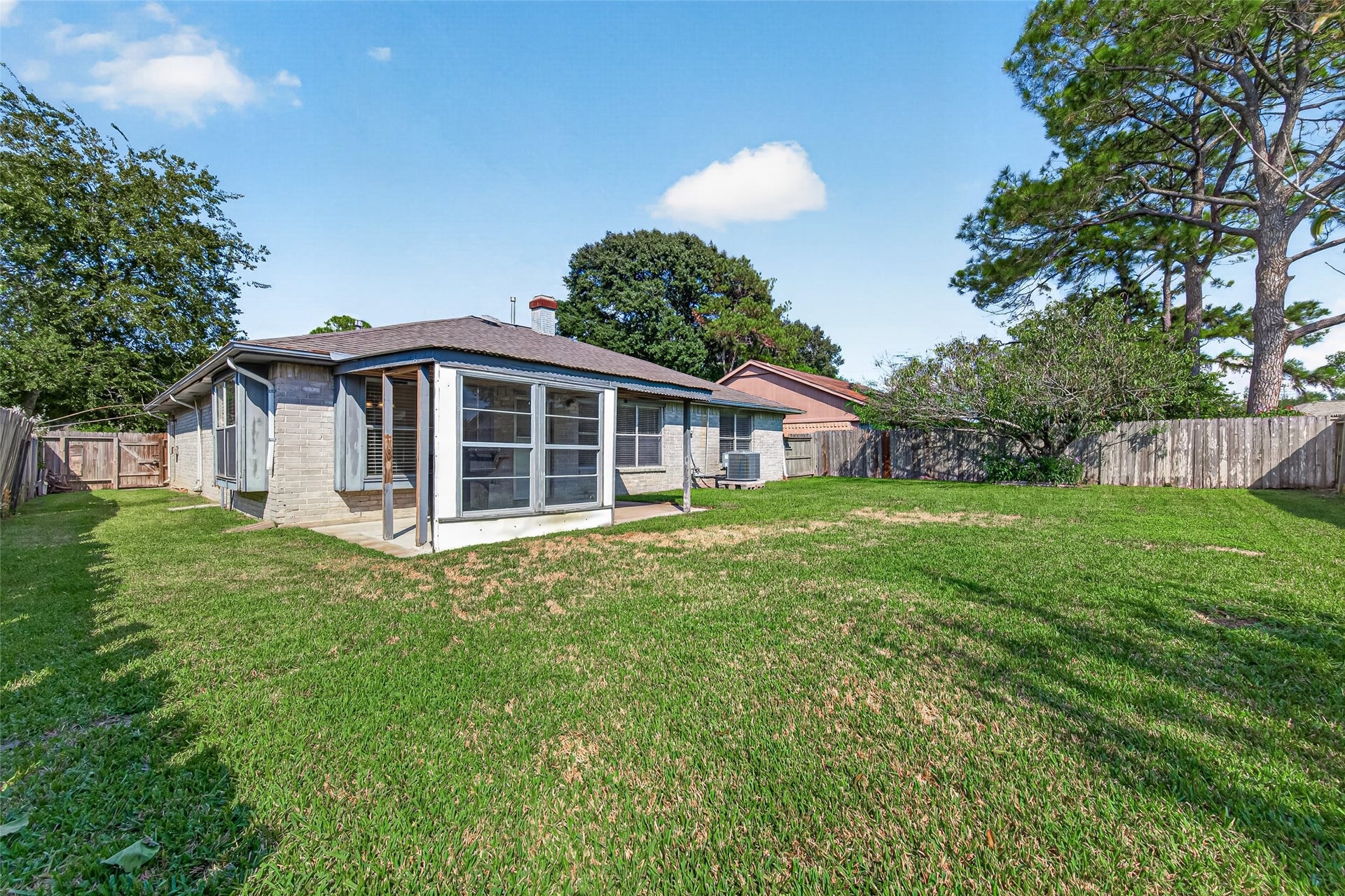 2803 Fir Crest Court, Stafford, TX 77477 2803 Fir Crest Court, Stafford, TX 77477