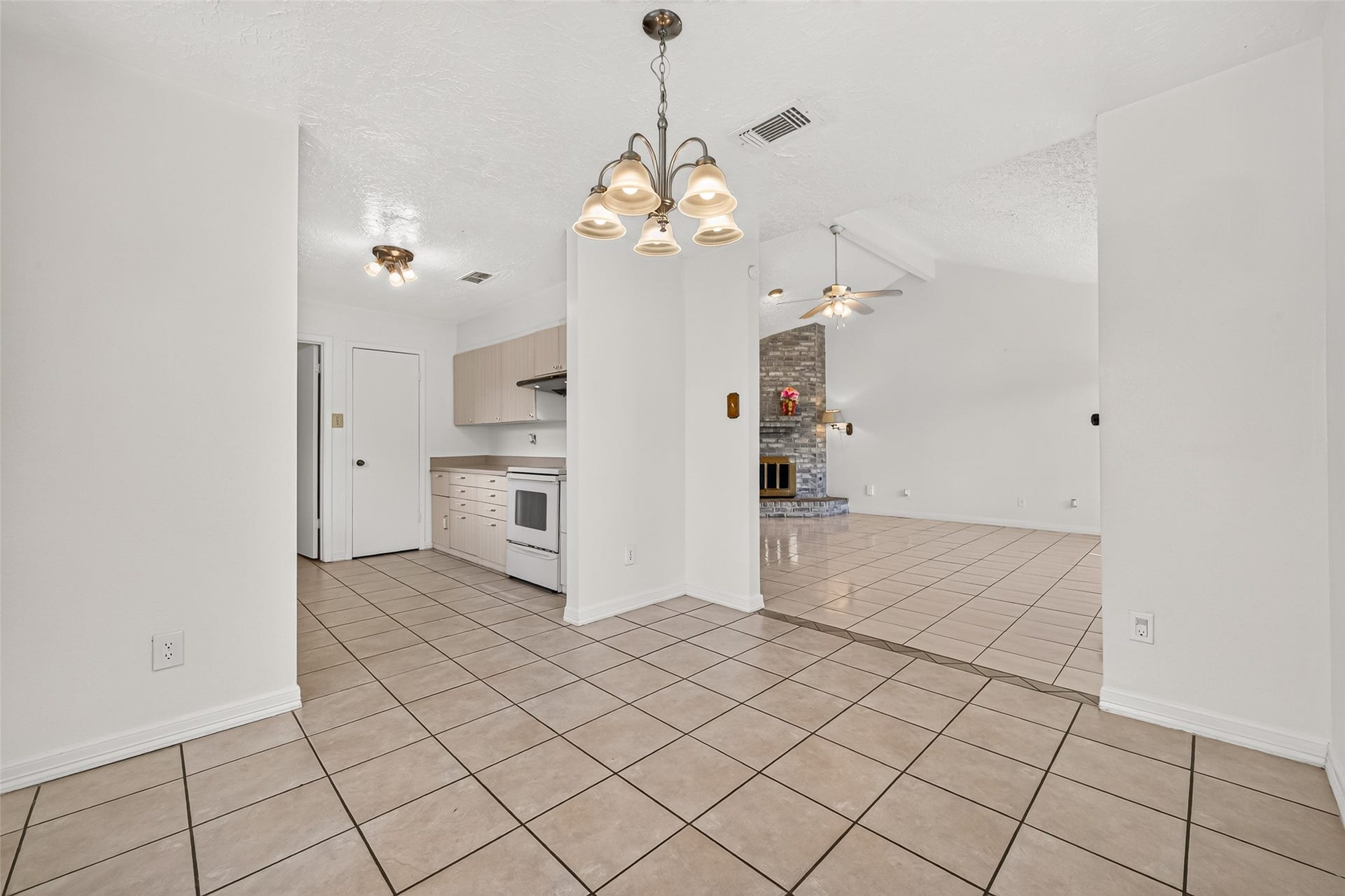 2803 Fir Crest Court, Stafford, TX 77477 2803 Fir Crest Court, Stafford, TX 77477